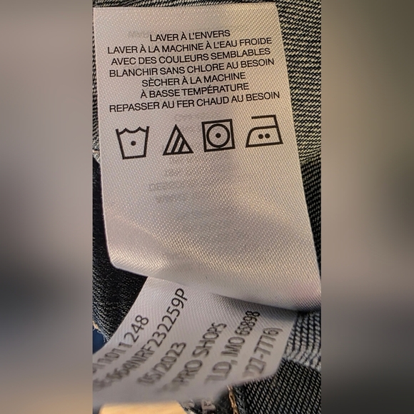 Natural Reflections Cargo Jeans - Picture 7 of 8